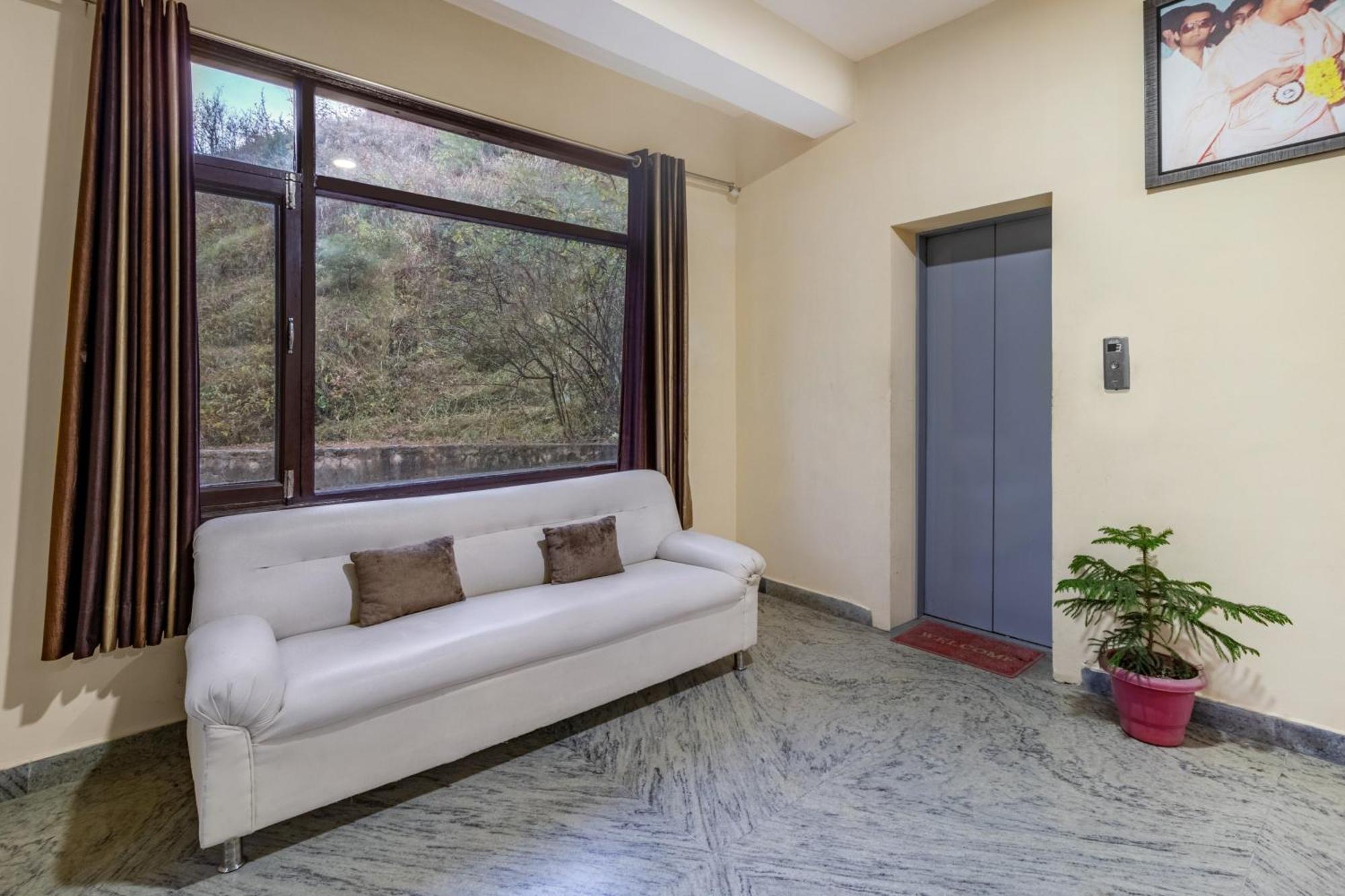 Treebo Shimla Ayurvedic Retreat Kufri Otel Dış mekan fotoğraf
